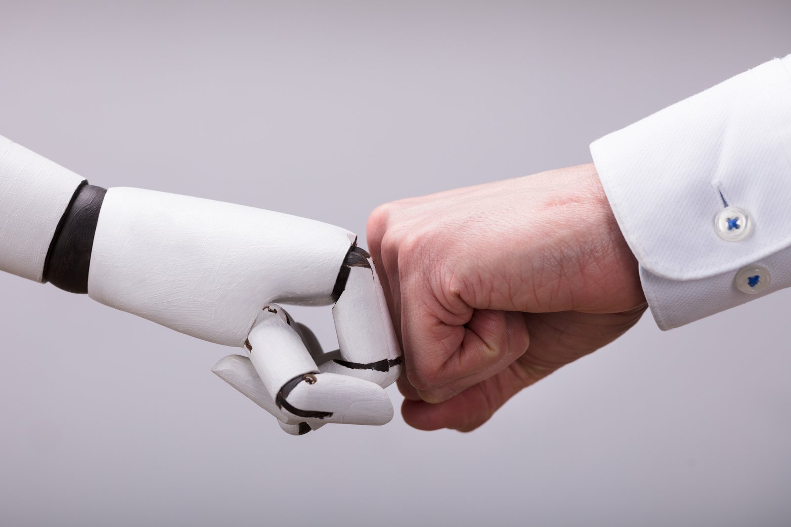 Chirurgie robotisée des prothèses de genou
