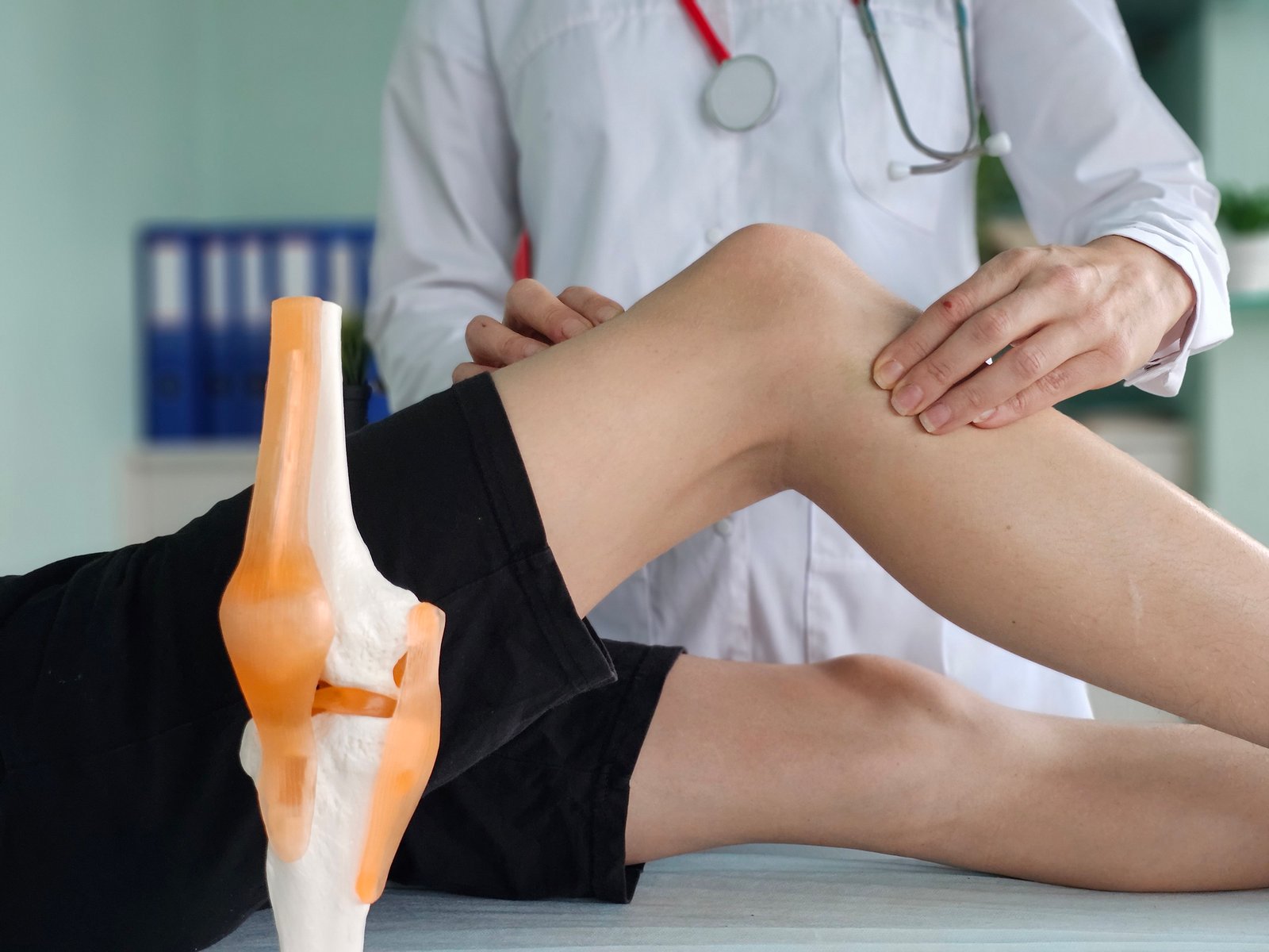 Chirurgie de stabilisation de la rotule – Dr Pierre DEKEUWER, Hyères et Toulon (Var)